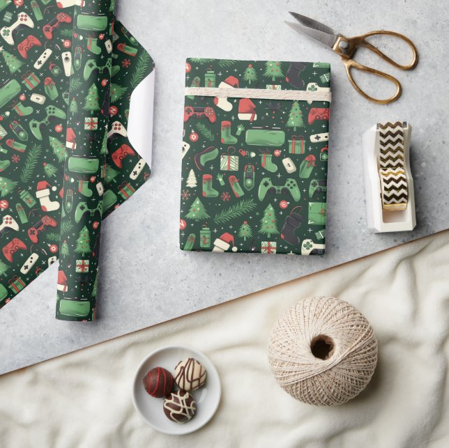 Gaming and Games Themed Green Christmas Wrapping Paper (Crafts)