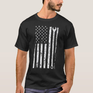 Garage Womens Retro US Flag for Handyman Plumber M T-Shirt