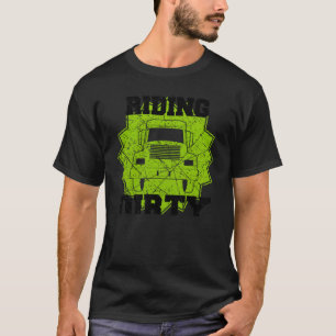 Garbage Smiling Truck Dirty Cans Recycling Day Dus T-Shirt