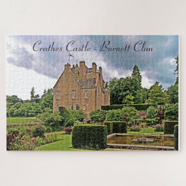 Garden Crathes Castle, Scottish Burnett Clan Jigsaw Puzzle (Horizontal)