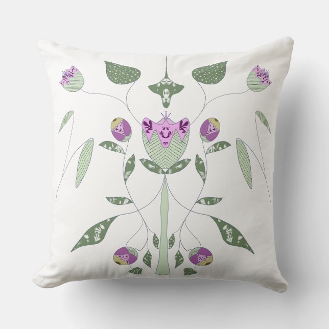 Garden delight throw pillow (Front)