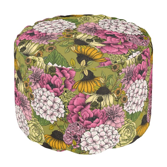 Garden florals 2 pouf (Angled Front)