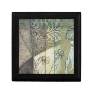 Garden Panel with Leaves, Flowers, and Grass Gift Box