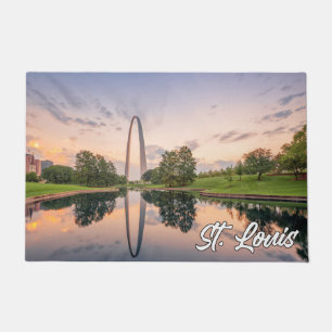 Gateway Arch, St. Louis, Missouri, USA Doormat