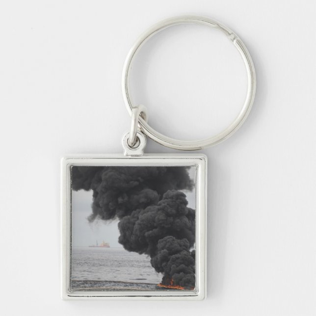 Gathered concentrated oil burns keychain (Front)