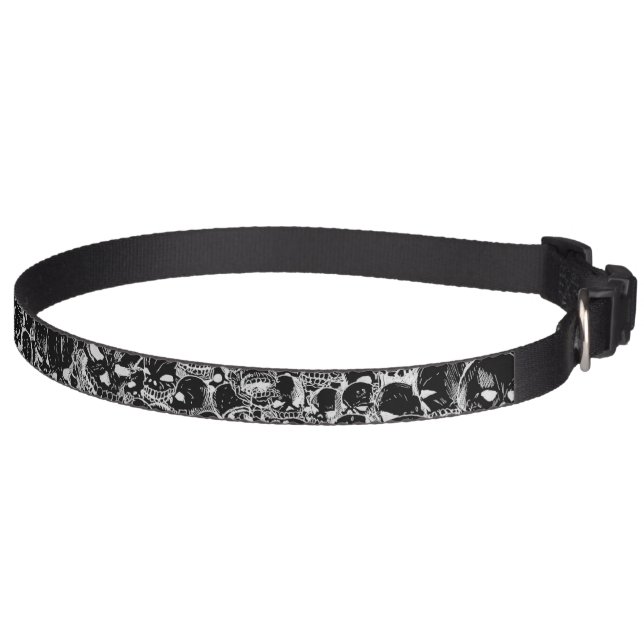 Gathering of Skulls White and Black Pet Collar (Right)