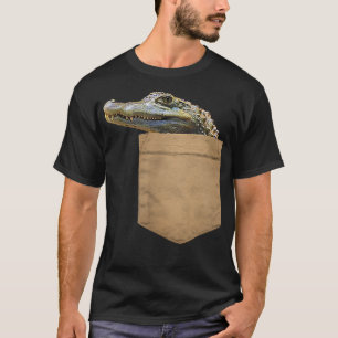 Gator Lover  Gift Alligator in my your Pocket  T-Shirt