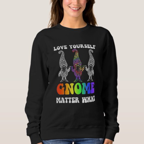 Gay Pride Gnome Rainbow LGBTQ Love is love Gnome M Sweatshirt