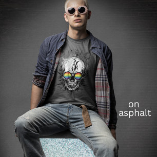 Gay Pride Skull Rainbow Sunglasses Skater Grunge T-Shirt