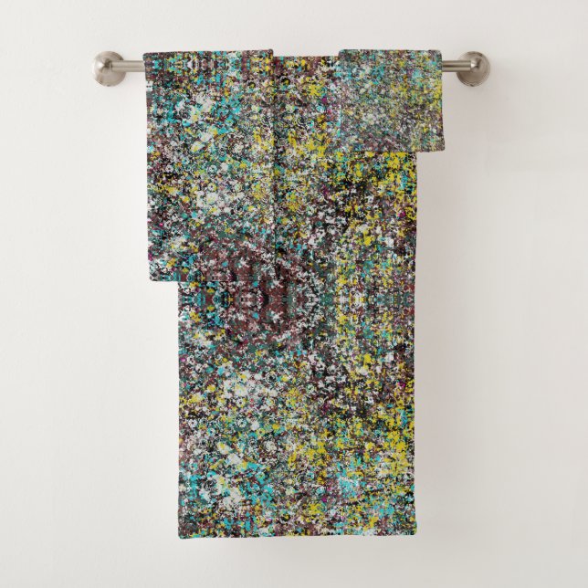 Geared Toward Abstract Art Design Lover Bath Towel Set (Insitu)