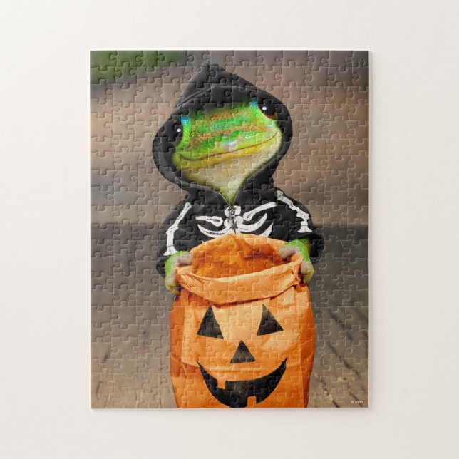 Gecko Skeleton Jigsaw Puzzle (Vertical)