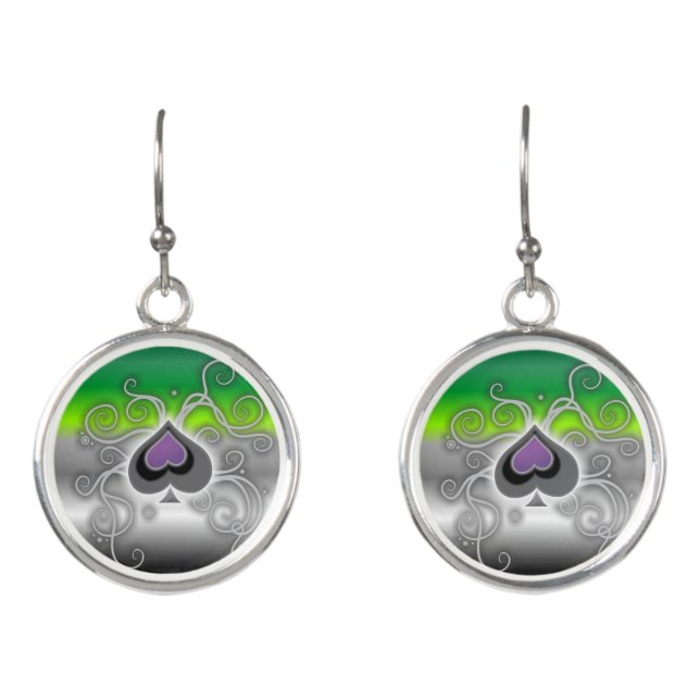Geebot's spade aro aromantic gradient pride flag earrings (Front)