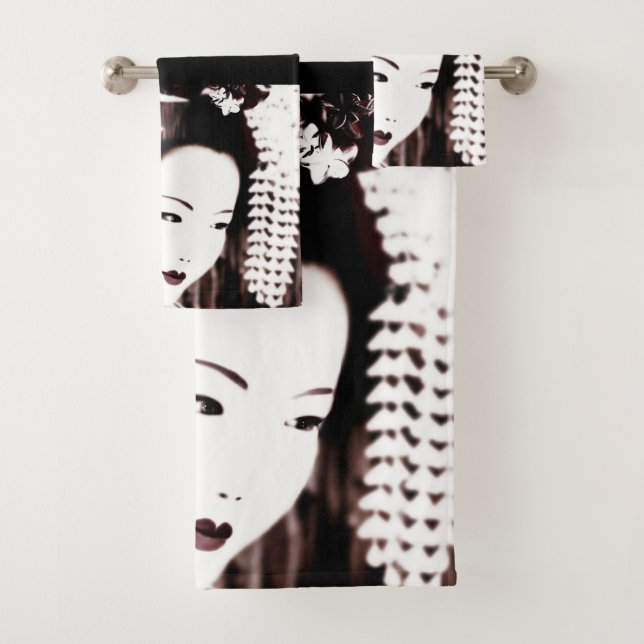Geisha Bath Towel Set (Insitu)
