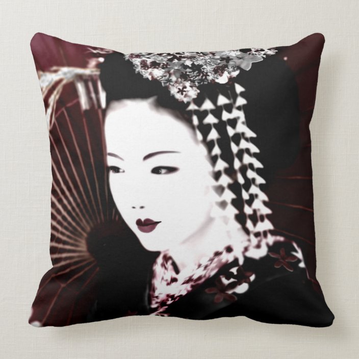 Geisha Throw Pillow