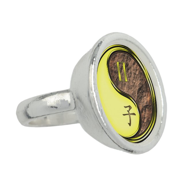 Gemini & Earth Rat Ring (Side)