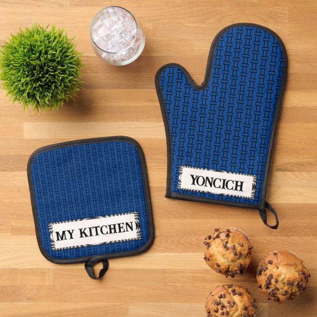Gemini Zodiac Symbol Standard by Kenneth Yoncich Oven Mitt & Pot Holder Set (Top Down)