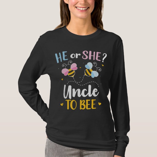 Gender reveal he or she uncle matching family baby T-Shirt (Front)