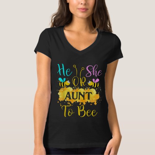 gender reveal what will it bee _ he or she aunt T_Shirt