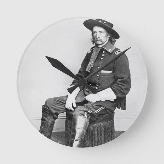 General George A. Custer (b/w photo) Round Clock (Front)
