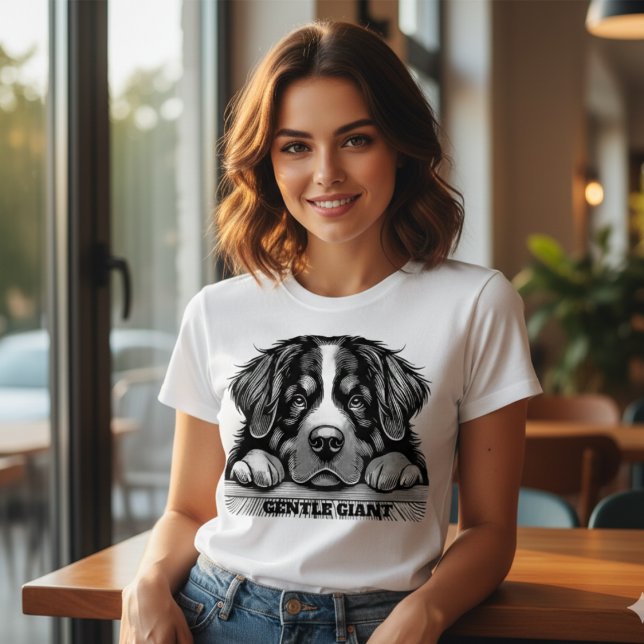 Gentle Giant Aesthetic Women's Graphic Tee (Creator Uploaded)