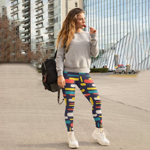 Geo Rounded Rectangle Capri Leggings