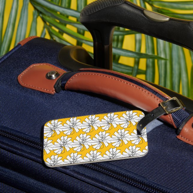 Geo Spinners Design  Luggage Tag (Front Insitu 3)