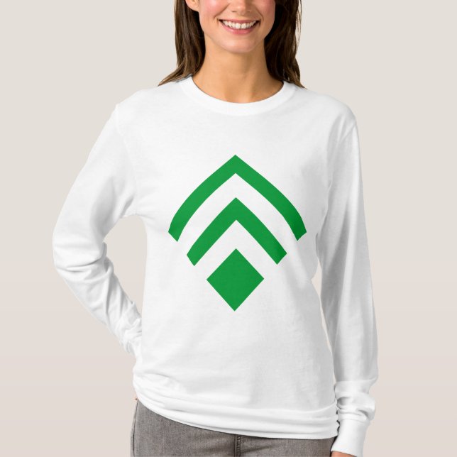 Geometric Arrow 02 - Grass Green T-Shirt (Front)