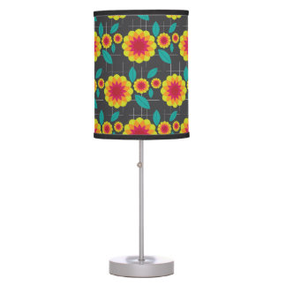 Geometric chrysanthemums table lamp