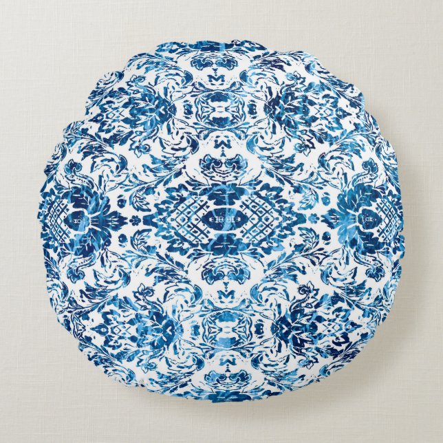 Geometric damask seamless pattern with grunge text round pillow (Front)
