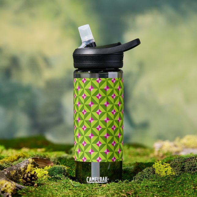 GEOMETRIC DESIGN. WATER BOTTLE (Outdoor)