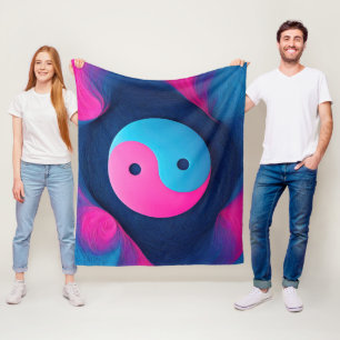 Geometric Equilibrium: Vibrant Yin Yang Pattern Fleece Blanket