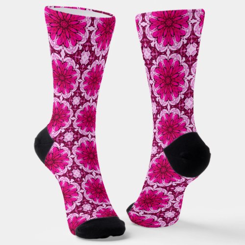 Geometric Flower Pattern in Burgundy  Magenta  Socks