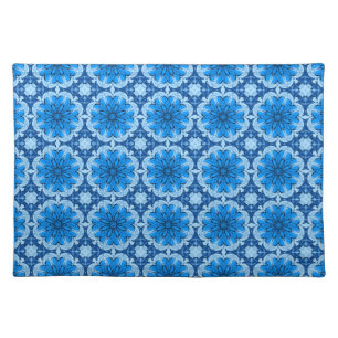 Geometric Flower Pattern in Shades of Denim Blue Cloth Placemat