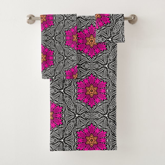 Geometric Flowers - Fuchsia Pink and Gray   Bath Towel Set (Insitu)