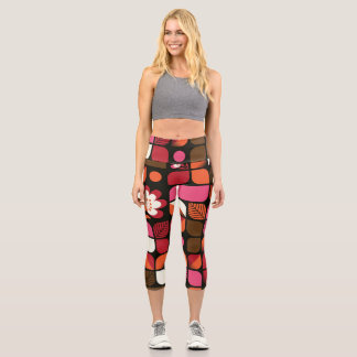 Geometric Leaves Flowers Seamless Pattern Capri Leggings