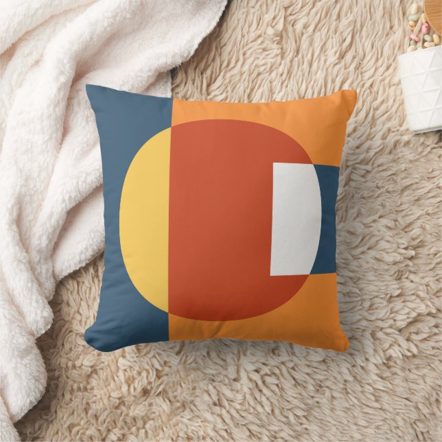 Geometric overlapping shapes - Retro style Throw Pillow (Blanket)
