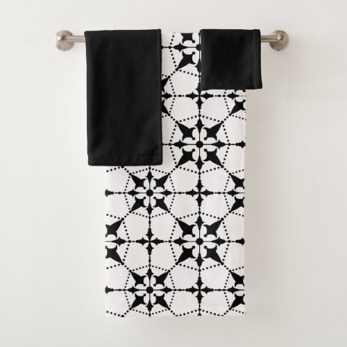 Geometric Pattern Black White Bath Towel Set