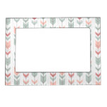 Geometric pattern in retro style magnetic frame