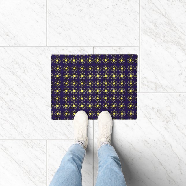 Geometric Pattern of Yellow Daisy Flowers Doormat (Indoor)