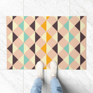 Geometric pattern overlapping diamonds & triangle doormat