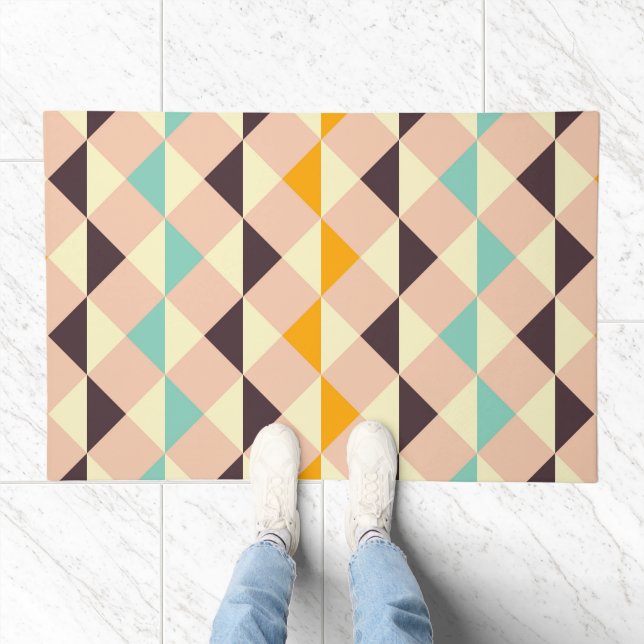 Geometric pattern overlapping diamonds & triangle doormat (Indoor)