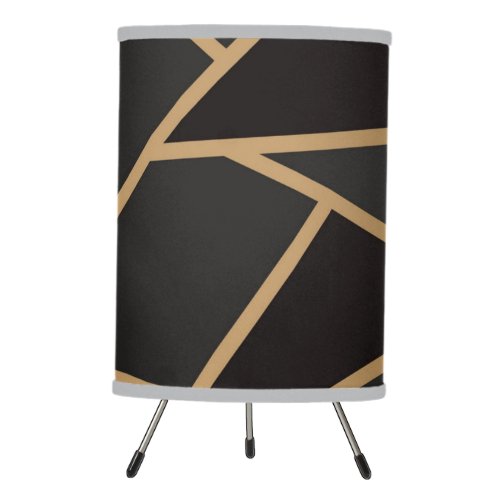 GEOMETRIC PATTERN TRIPOD LAMP