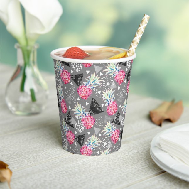 Geometric Pineapple Textured Pattern Paper Cups (Insitu)