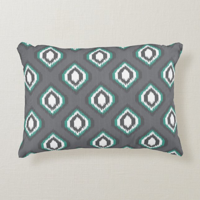 Geometric retro ikat tribal pattern decorative pillow (Front)