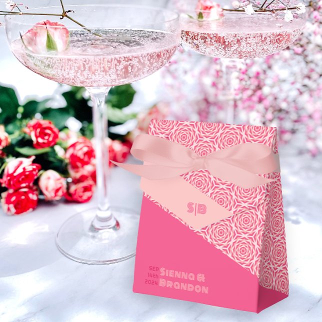 Geometric Roses Red Wedding Favor Box (Creator Uploaded)