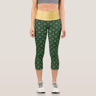Geometric St Patricks day Celtic Triskele Shamrock