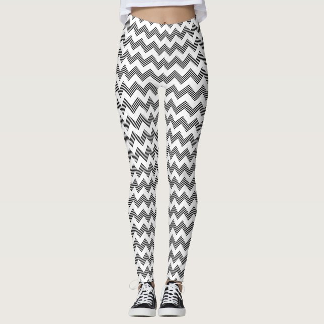 Geometric zigzag pattern leggings (Front)