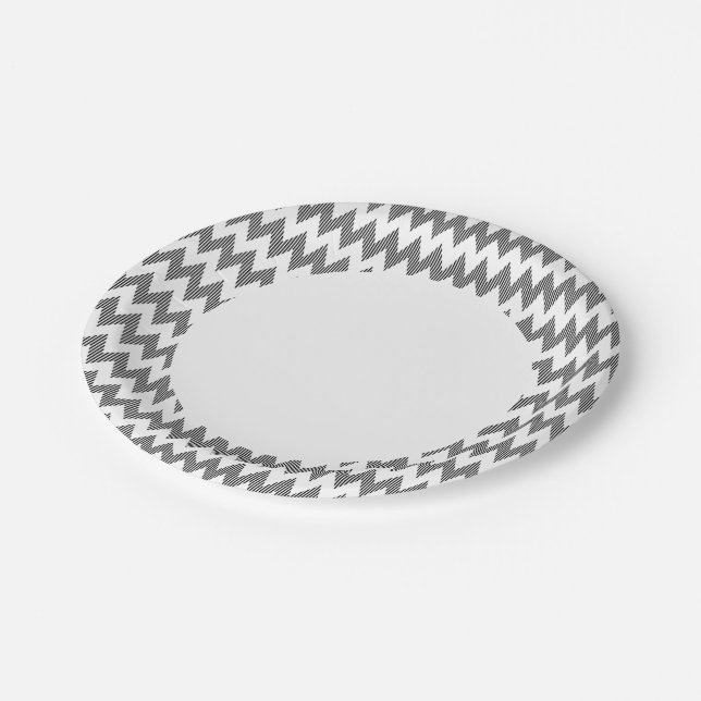 Geometric zigzag pattern paper plates (Angled)