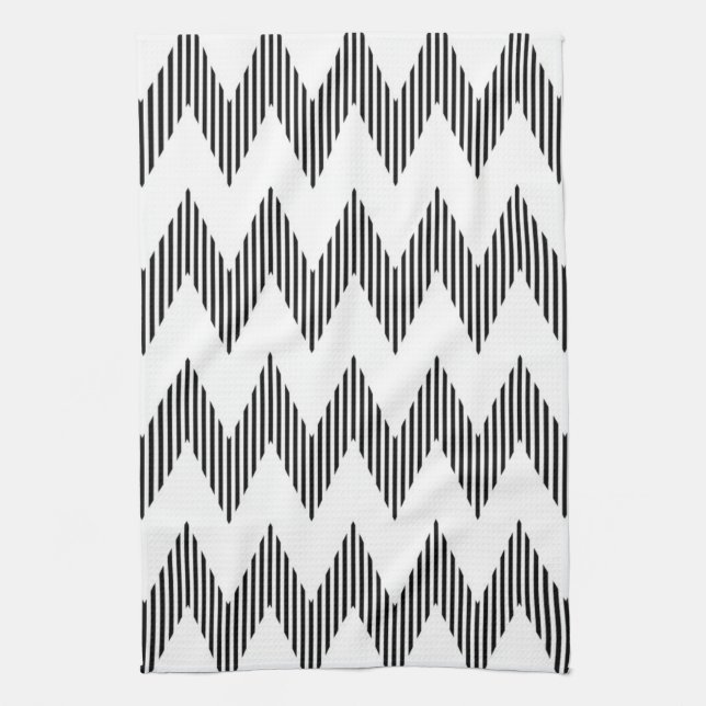 Geometric zigzag pattern towel (Vertical)