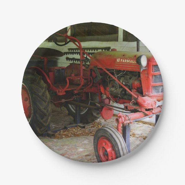 Georgia tractor paper plates (Front)